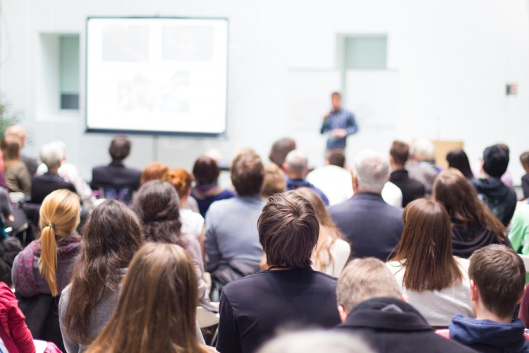 İhracat Fırsatları Semineri İzmir’de Yapıldı